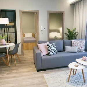 sts-eight-7-new-luxury-apartment-2019.hotels-of-thessaloniki.com/