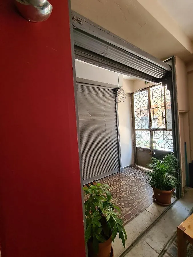 סלוניקי Jetpak Alternative Eco Hostel יוון